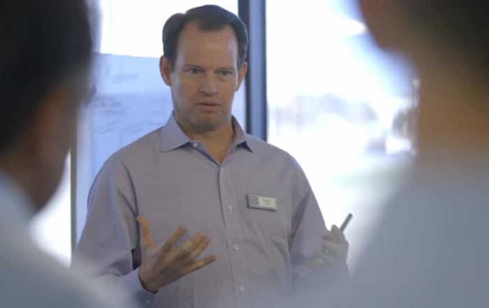 Image3_Clarity_Launch_Londall_Talking